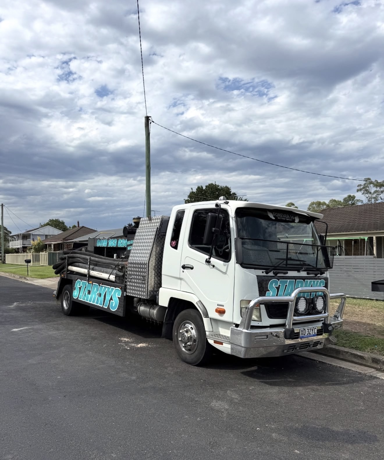 Starkys Concrete Pumping line pump truck